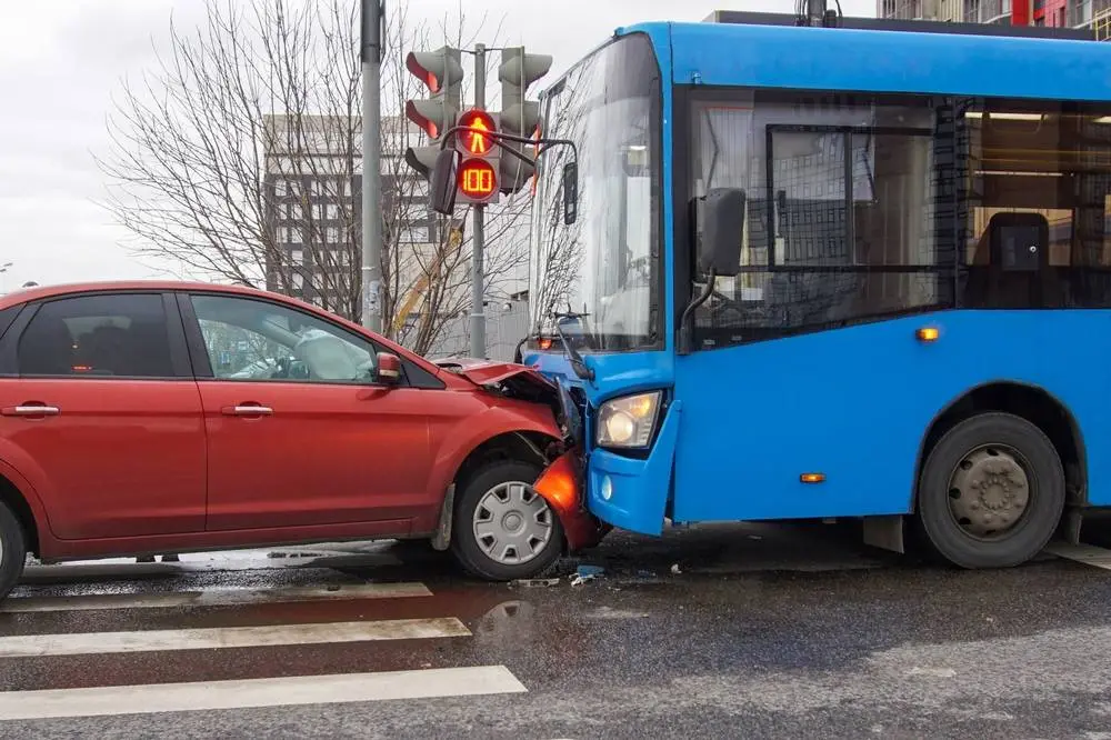 Do I Need to Report a Bus Accident to the Greenville Authorities?